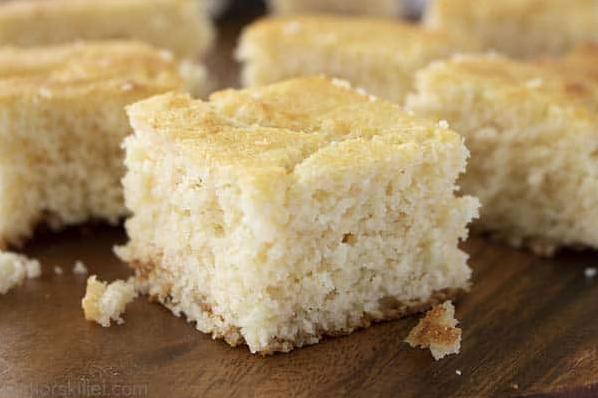 A good Southern Cornbread has just the right balance of sweet and savory. And this recipe does not disappoint!