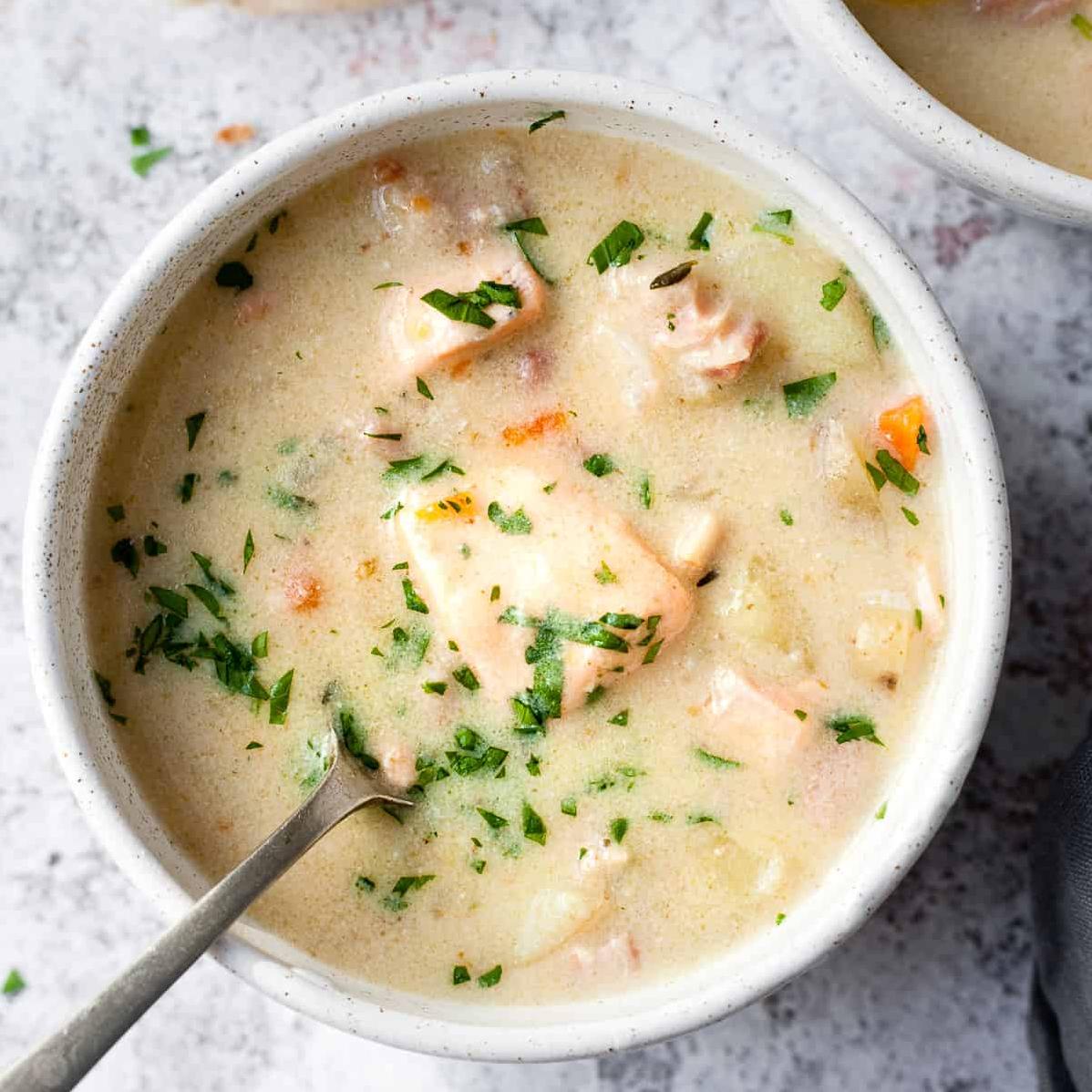  A seafood chowder that'll leave you feeling rich and indulgent.