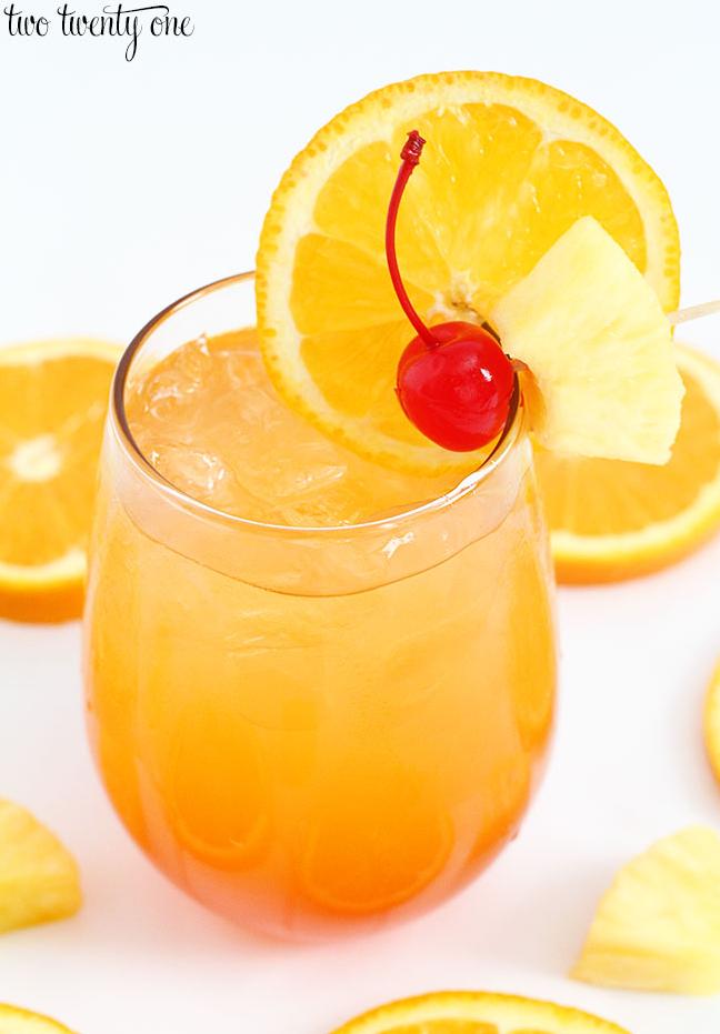  Bright and fruity, the Southern Sunshine is like summer in a glass.
