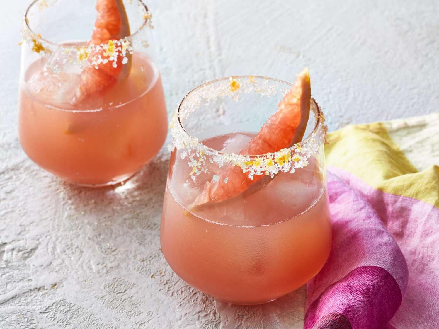  Bring a little southern hospitality to your next cocktail party with this delicious drink.