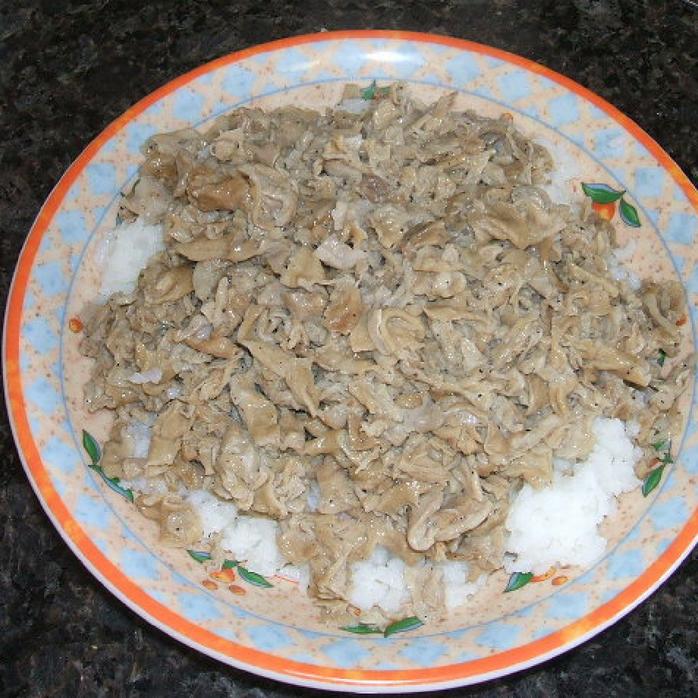  Dive into a delicious and authentically Southern meal with these hot chitterlings.