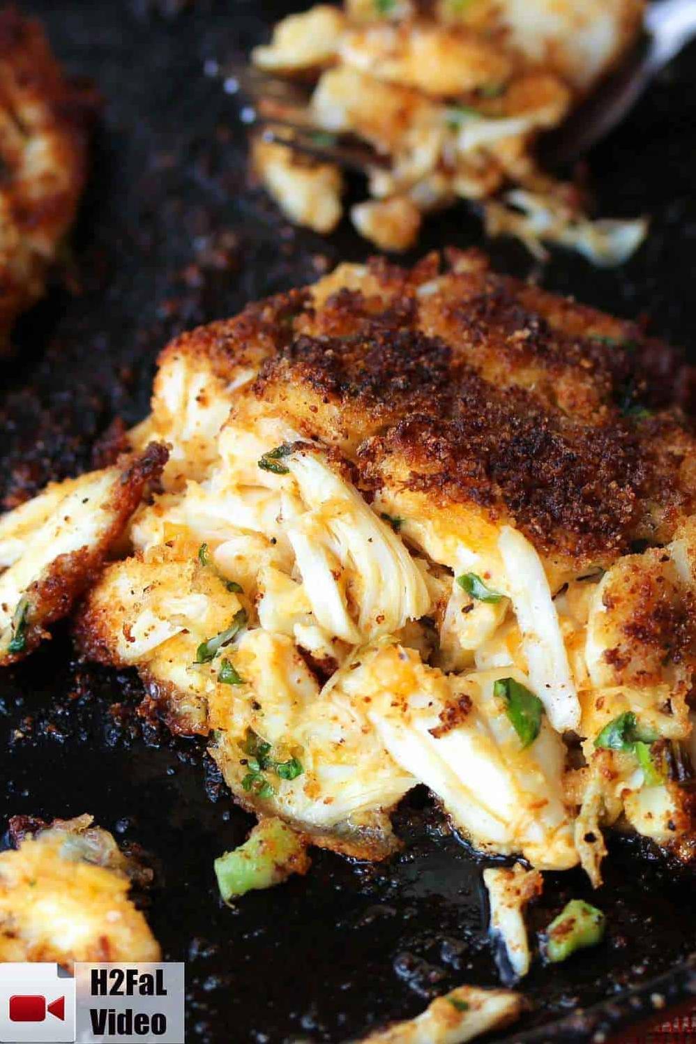  Don't forget the cool lime sauce, it's the perfect complement to these delectable crab cakes.