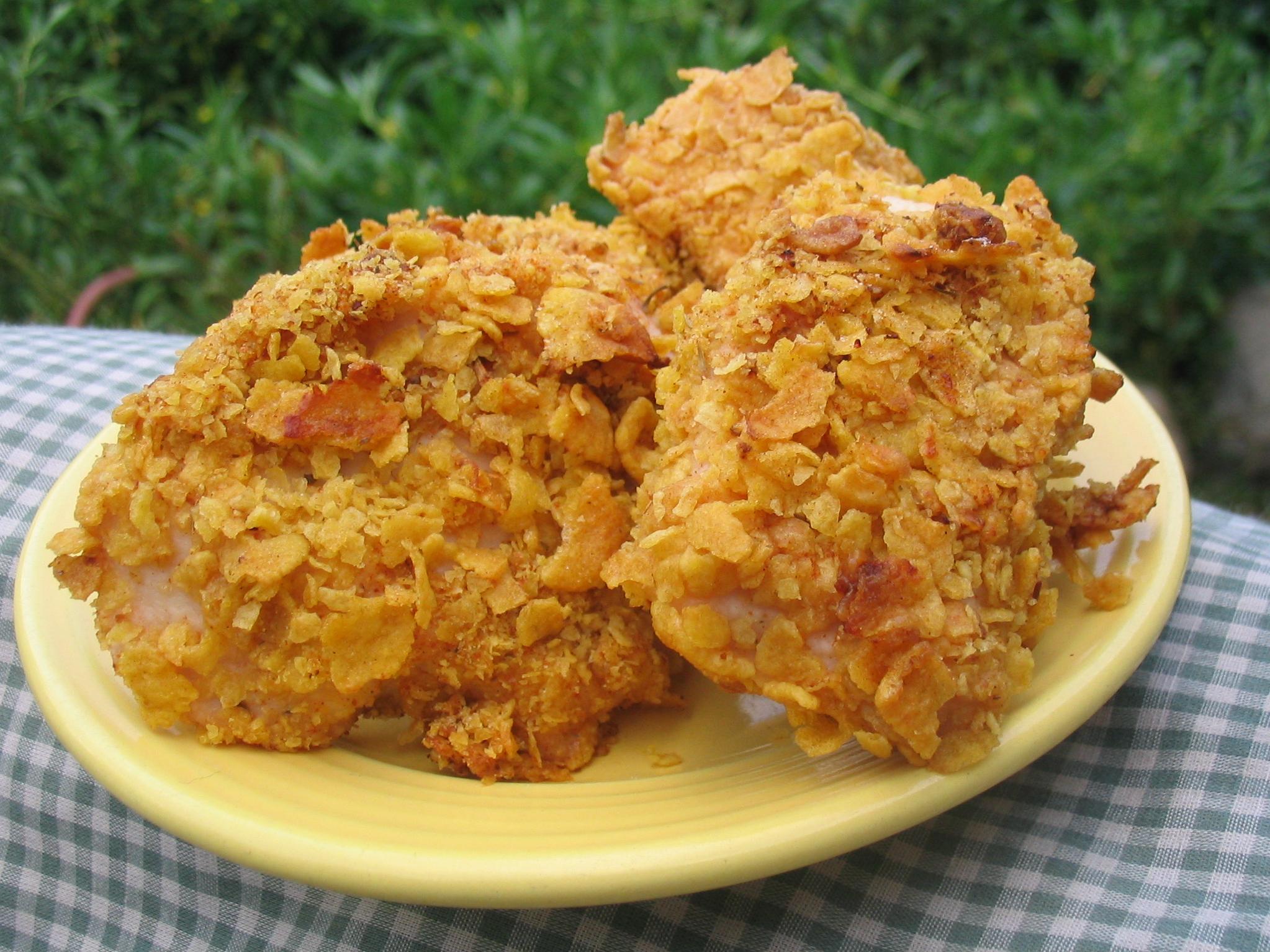  Golden and crispy Southern-Style Oven Fried Chicken, the perfect family dinner!