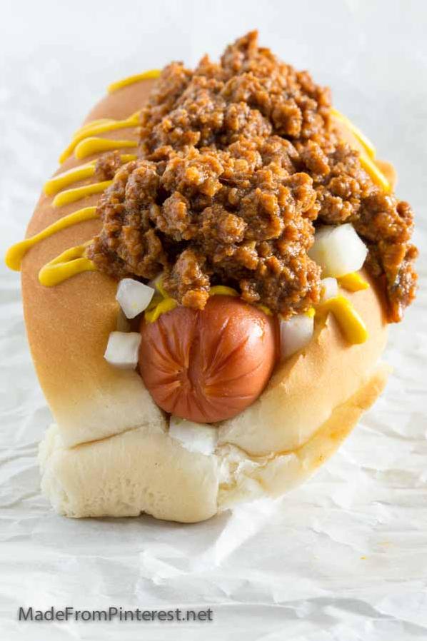 Layers of flavors in every bite! You'll love this Michigan sauce southern-style hot dog!