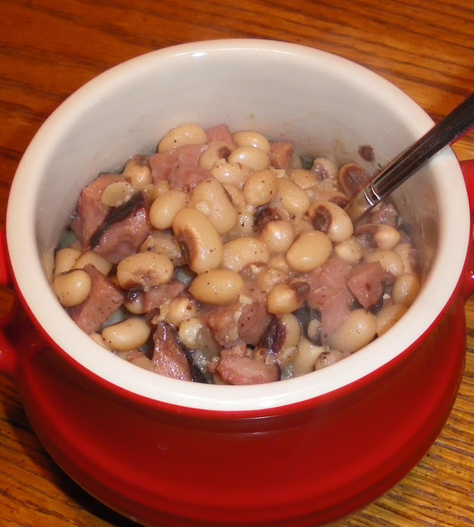 Savor the Flavor: Southern Black-Eyed Peas Recipe