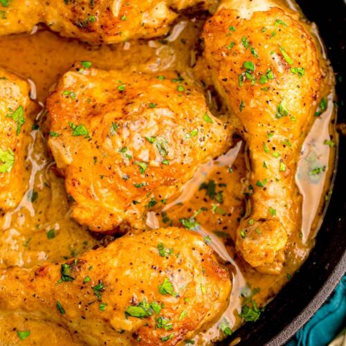 Southern Chicken Smothered in Gravy