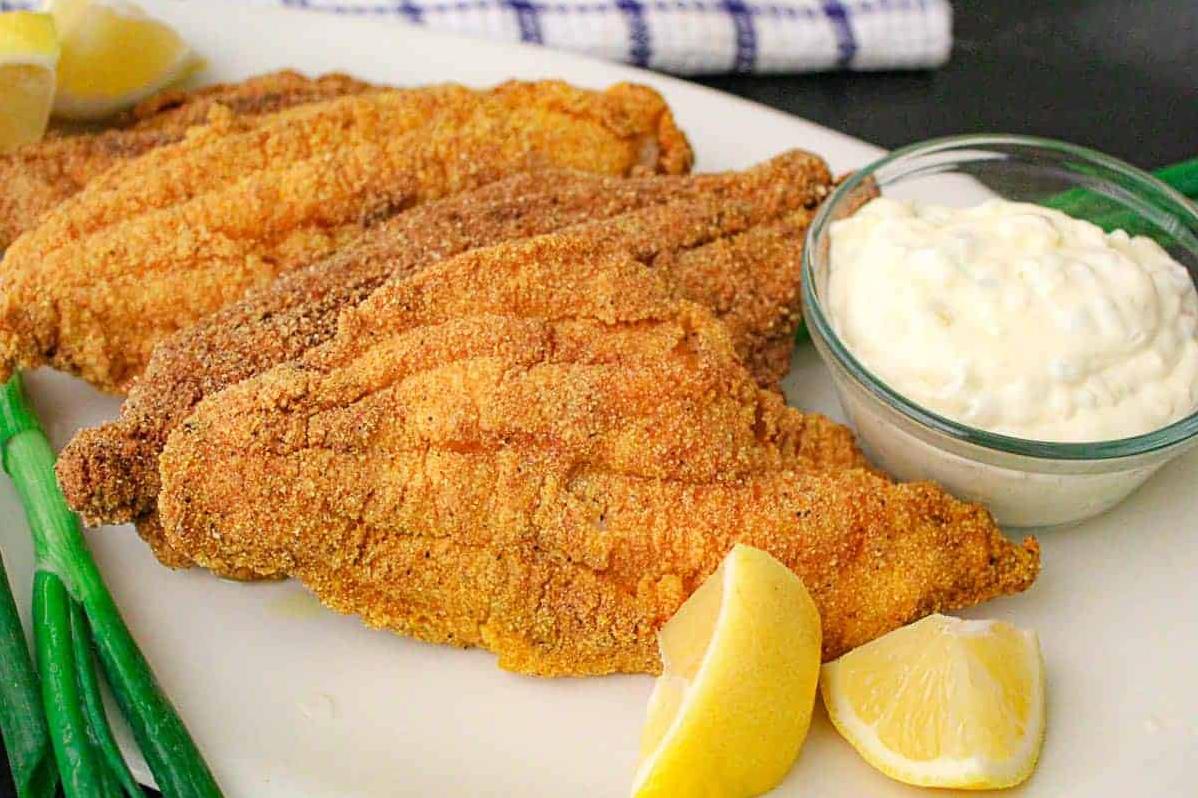 Crispy & delicious Southern fried catfish recipe