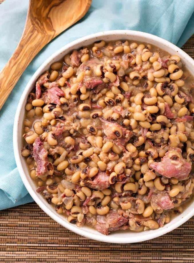 Satisfy Your Cravings with Southern Peas and Ham Recipe