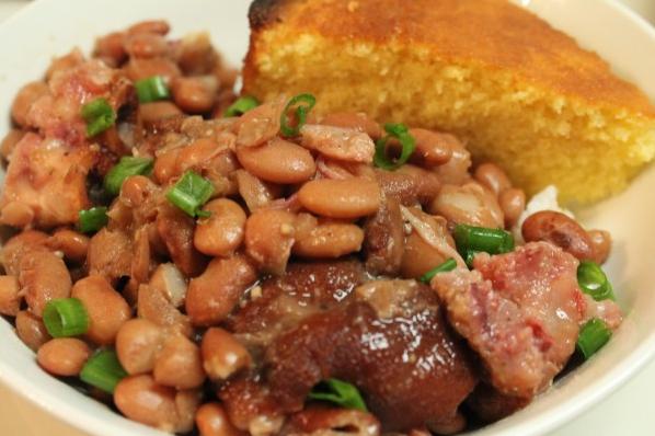 Southern Pinto Beans and Ham Hocks Made in the Crock Pot