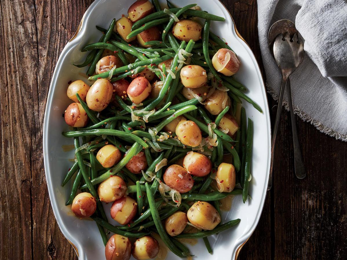  The aroma of these green beans and potatoes will make your taste buds dance.