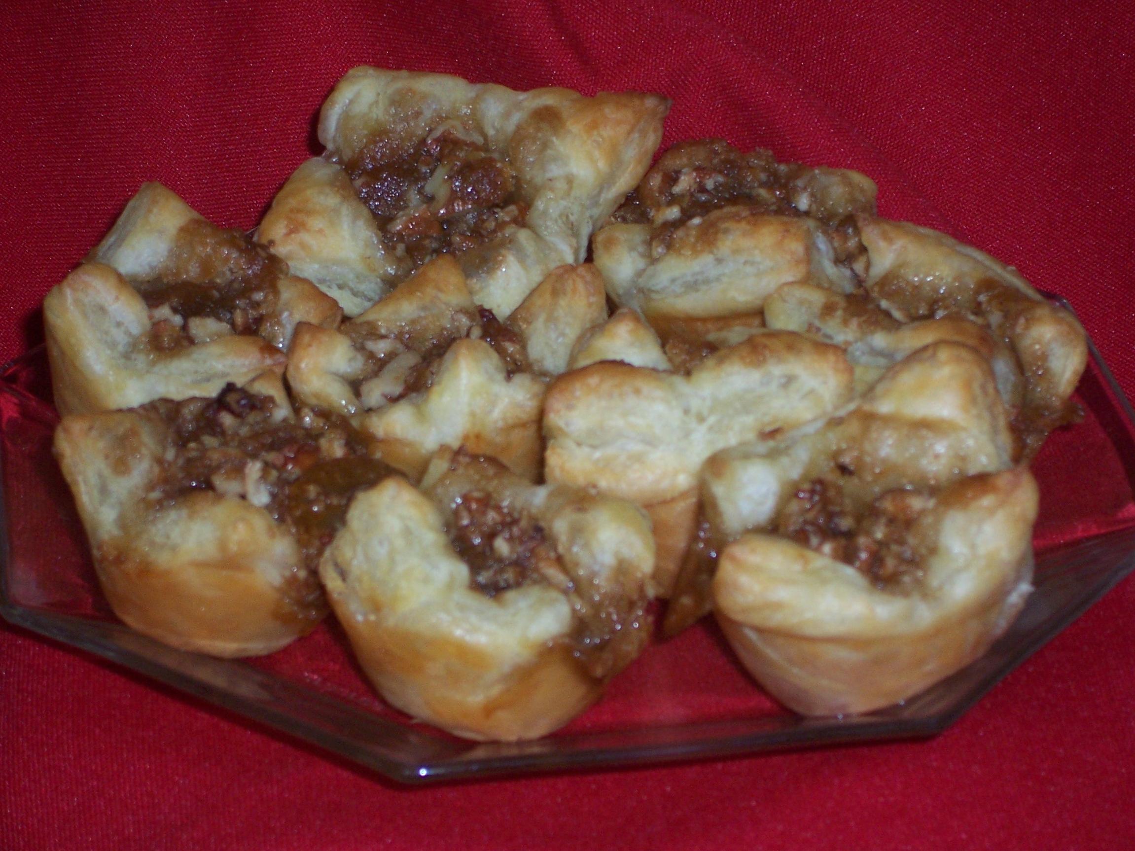  These Southern Pecan Puffs are like little clouds of pecan goodness!