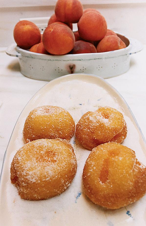  This recipe adds a little bit of crunch to the sweet and juicy peaches.
