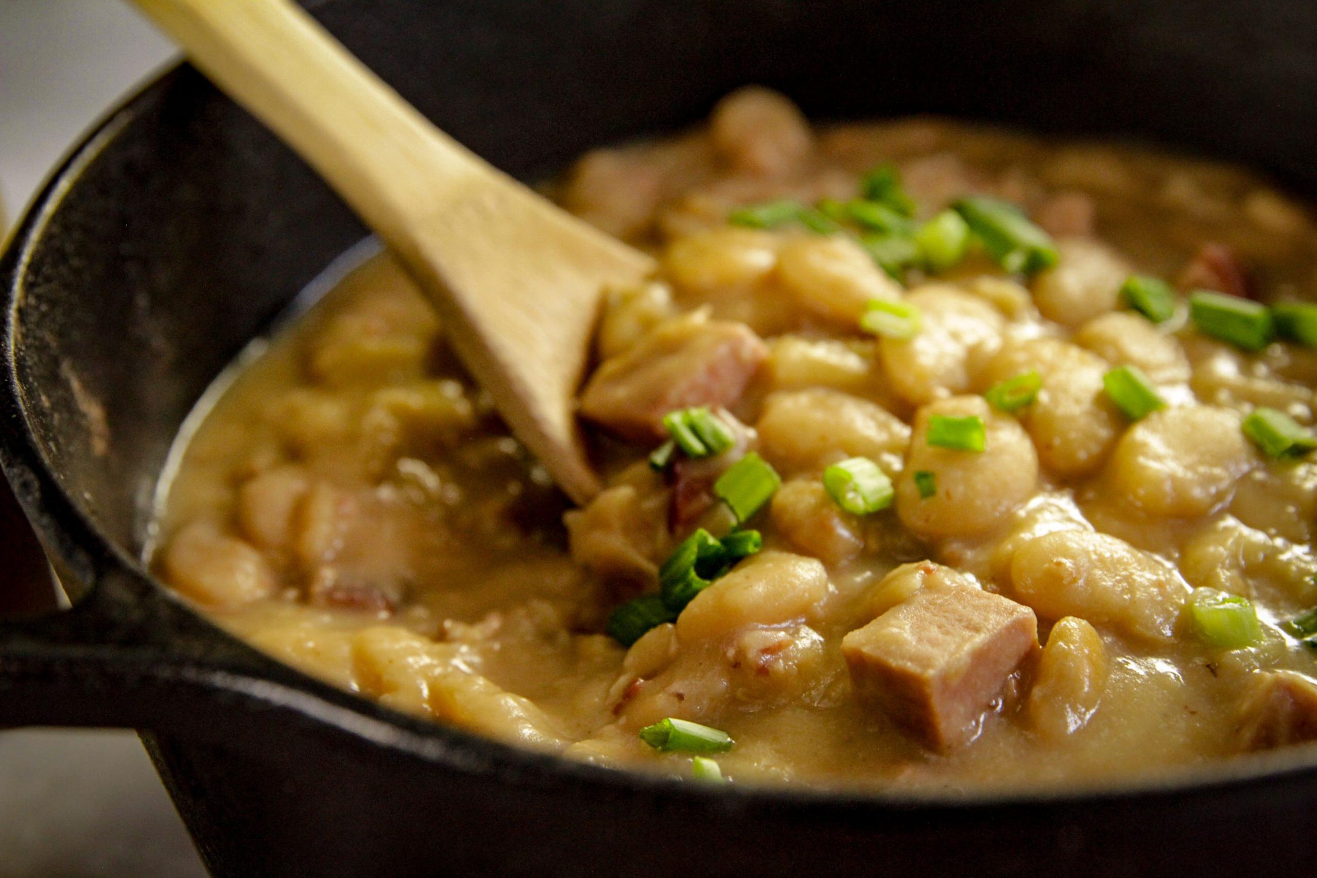  This recipe is proof that lima beans can indeed be delicious.